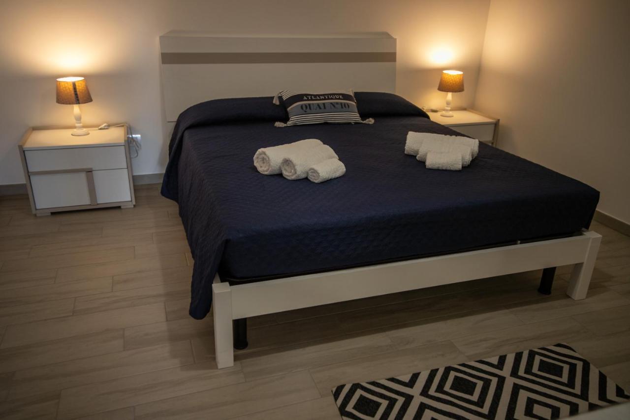 Royal Rooms Terracina Εξωτερικό φωτογραφία